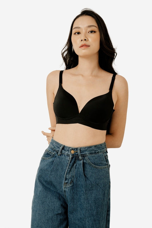 Raw Cut Wireless Bra 101