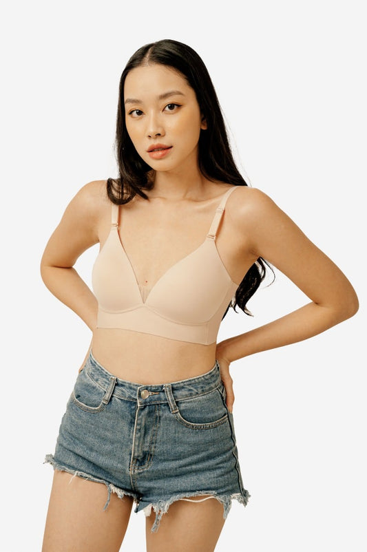 Raw Cut Wireless Bra 102