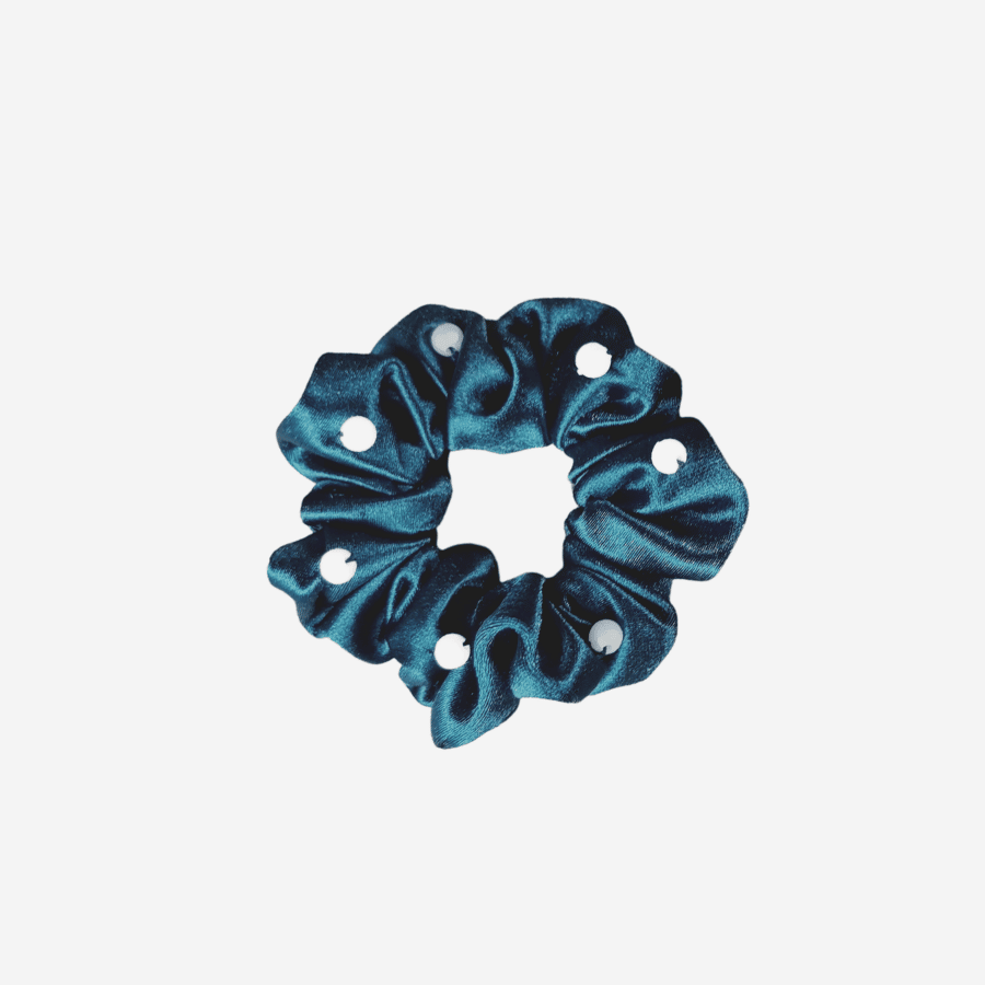 Medium Pearl Velvet Scrunchies